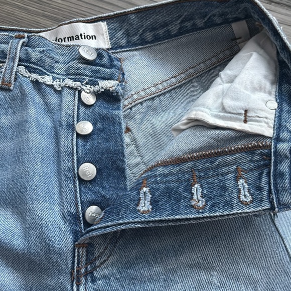 Reformation | Skinny Patch Jeans in Torres Wash Size 26 Light Medium Wash - Picture 11 of 16